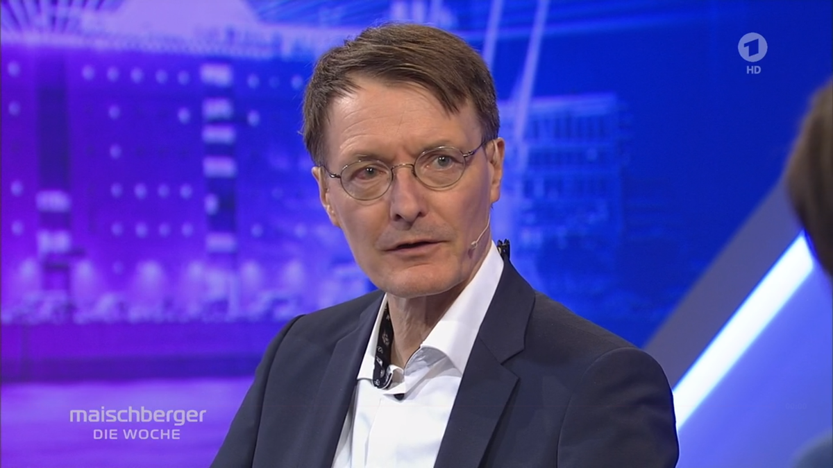 Karl Lauterbach (SPD) hofft auf einen erfolgreichen Impfsommer.