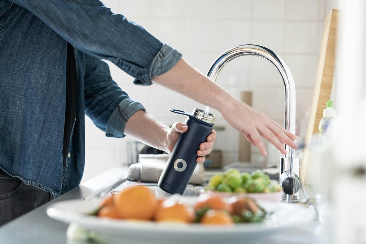 In Europa kann man seine Wasserflasche oft einfach am Hahn auffüllen.