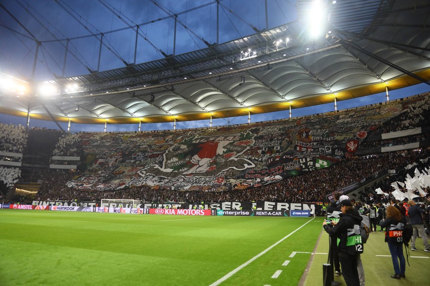 frankfurt-gegen-chelsea-eintracht-choreo-l-sst-internet-fans-ausrasten