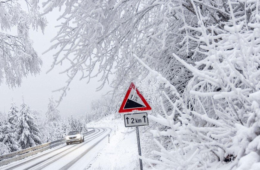 Im Taunus liegt Schnee. Das Bild entstand am 8. Dezember.