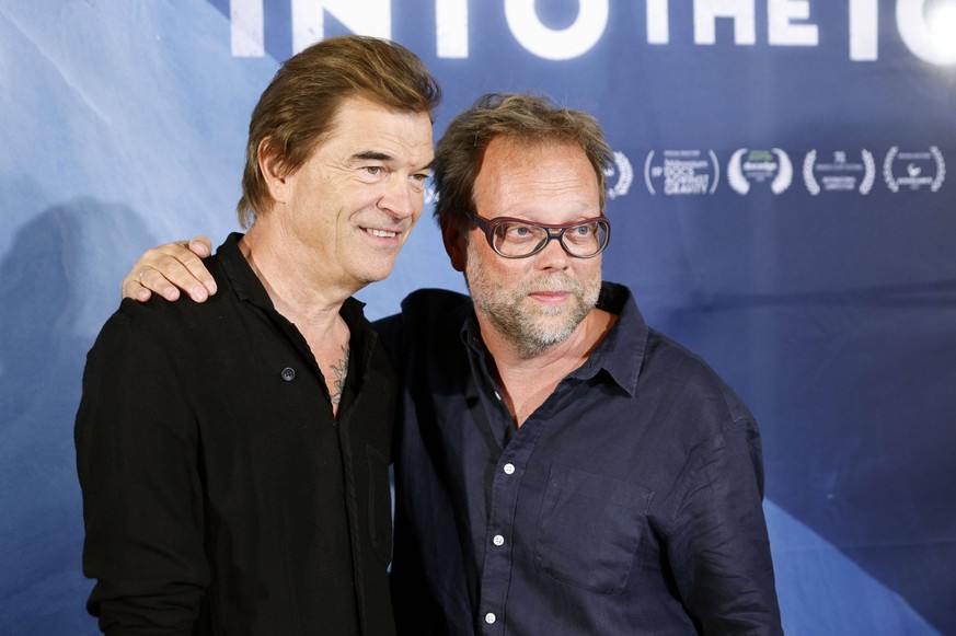 Campino und Lars Ostenfeld bei der Premiere des Dokumentarfilms Into the Ice im Zoo Palast. Berlin, 24.08.2022 *** Campino and Lars Ostenfeld at the premiere of the documentary Into the Ice at Zoo Pal ...