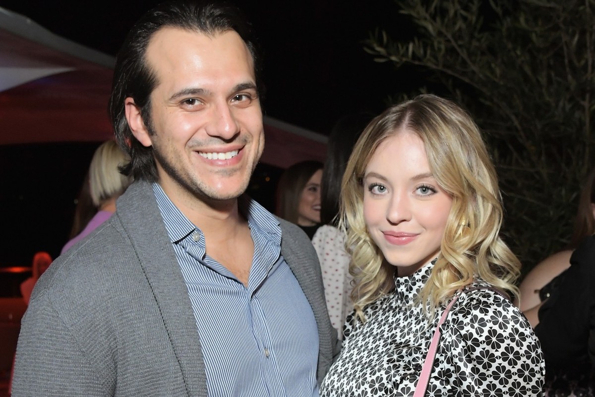 LOS ANGELES, CA - OCTOBER 23: Jonathan Davino (L) and Sydney Sweeney attend the InStyle and Kate Spade dinner at Spring Place on October 23, 2018 in Los Angeles, California. (Photo by Charley Gallay/G ...