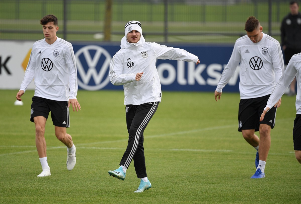 Kai Havertz (l.) und Timo Werner (M.) bei der Nationalelf.