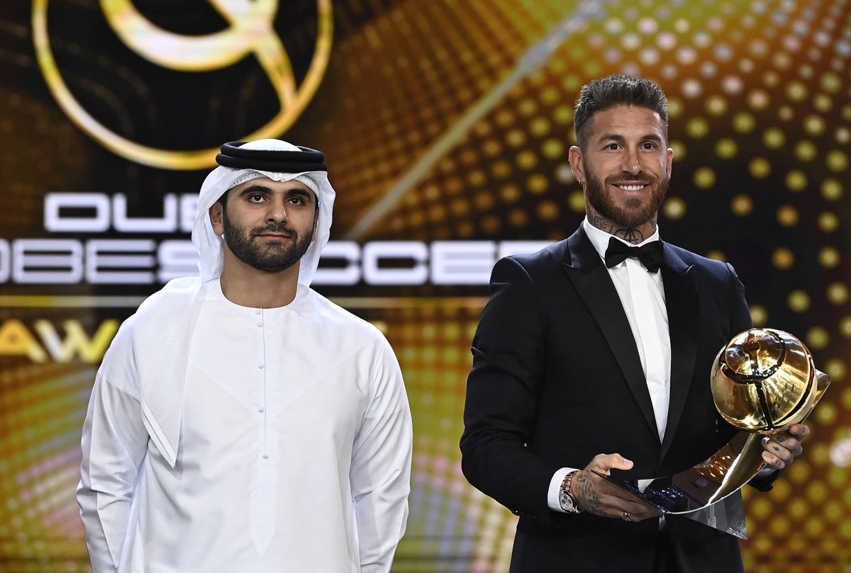 Foto Fabio Ferrari/LaPresse - 17 Novembre 2022 - Dubai, Emirati Arabi Uniti - - Calcio -17ma edizione di Dubai International Sports Conference - Globe Soccer Awards 2022. Nella foto: Sergio Ramos - Be ...