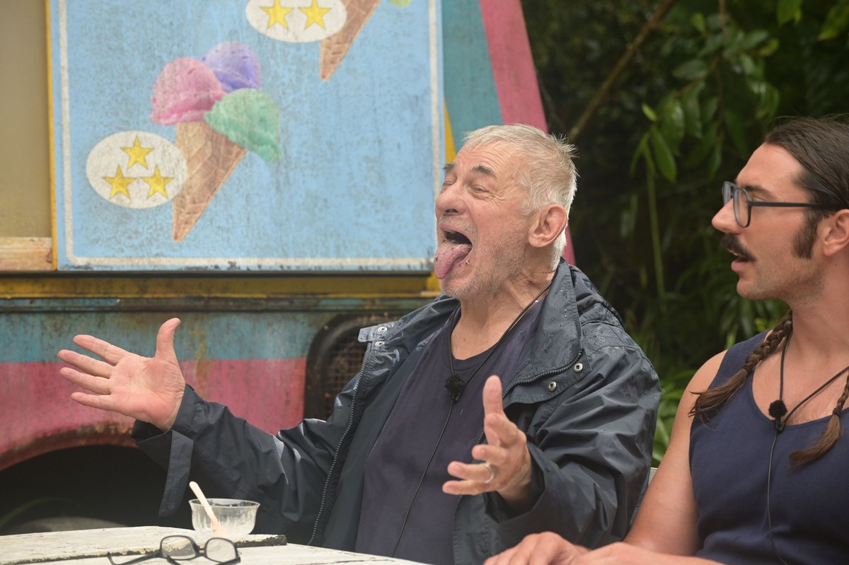 Heinz Hoenig hatte es scheinbar etwas leichter als Fabio Knez und Mike Heiter.