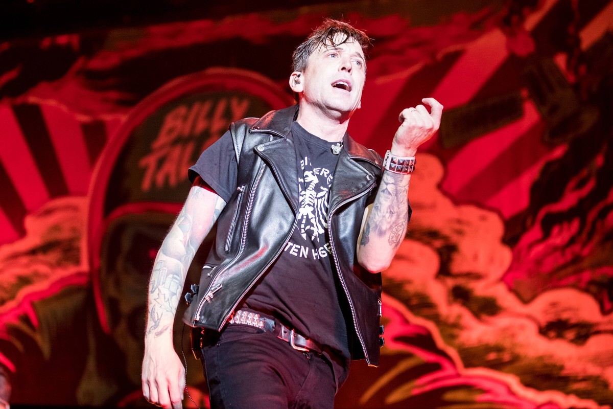 Die kanadische Rockband Billy Talent im Rahmen ihrer Crisis Of Faith Tour 2022 06.12.2022 Saenger Benjamin Kowalewicz Die kanadische Rockband Billy Talent im Rahmen ihrer Crisis Of Faith Tour 2022 Due ...