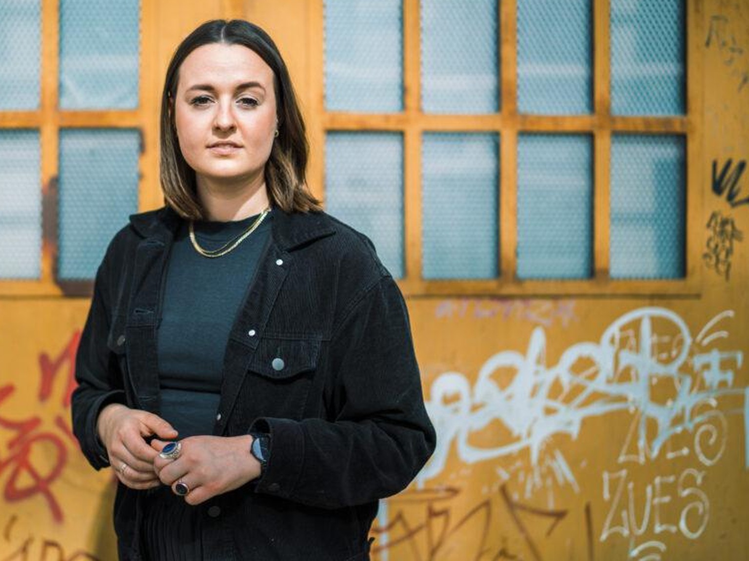 politisch weiblich degradiert anna peters uber sexismus bin kein lustobjekt