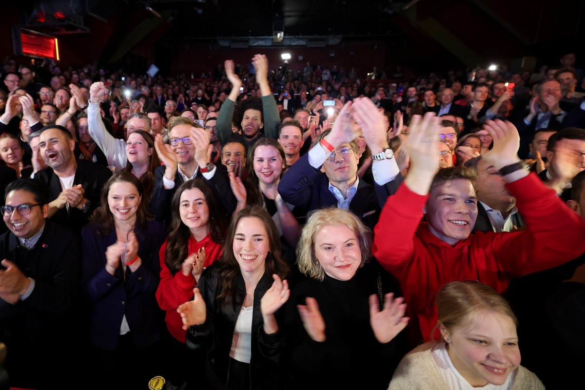 02.03.2025, Hamburg: SPD-Anh