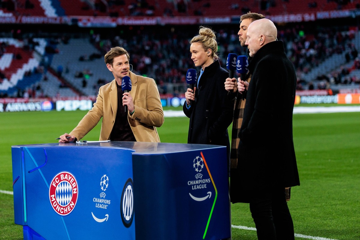 UEFA Champions League Viertelfinale: FC Bayern M�nchen - Inter Mailand 08.04.2025 Das Prime Team: Alex Schl�ter Prime Moderator, Josephine Henning Prime Expertin, Christoph Kramer Prime Experte und Ma ...