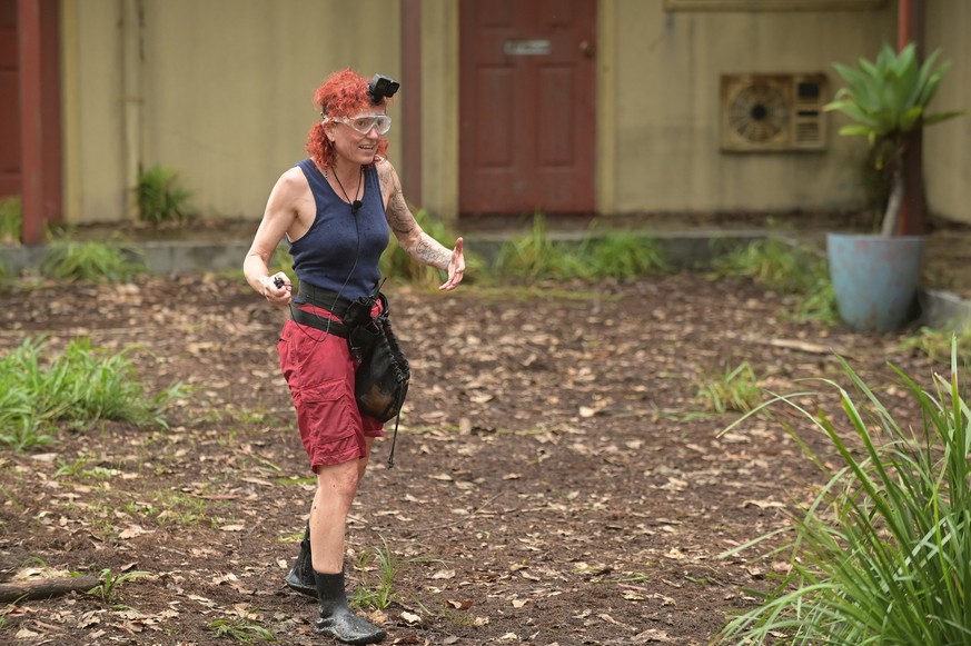 HANDOUT - 29.01.2024, Australien, --: Nachdem die Zeit abgelaufen ist, kommt Dschungel-Teilnehmerin Lucy Diakovska nach der Dschungel-Pr