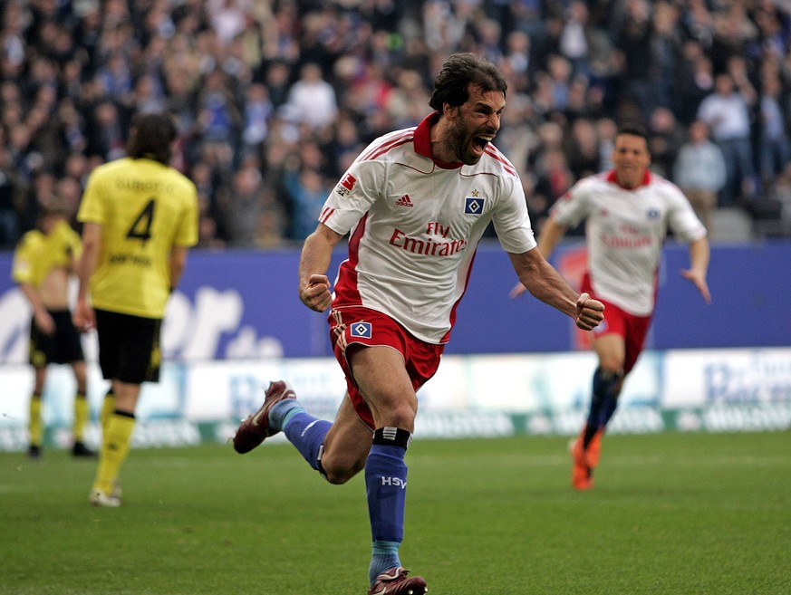 Ruud van Nistelrooy bei seinem letzten Tor für den HSV – gegen den BVB.&nbsp;