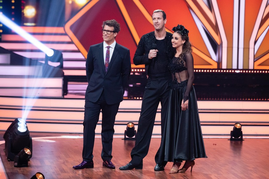 COLOGNE, GERMANY - JUNE 07: (L-R) Daniel Hartwich, Pascal Hens and Ekaterina Leonova during the 11th show of the 12th season of the television competition &quot;Let&#039;s Dance&quot; on June 07, 2019 ...