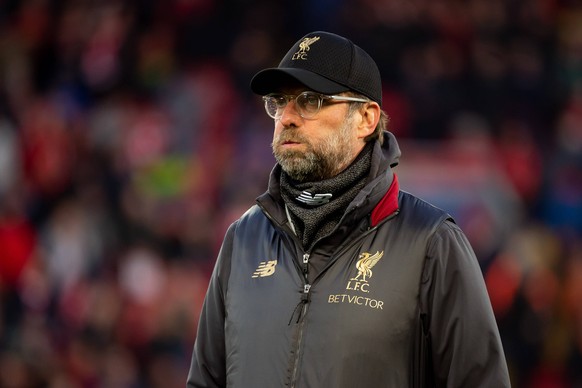 Liverpool, England, 09.04.2019, UEFA Champions League - 2018/19 Season, Round of 8, Viertelfinale Liverpool FC vs. FC Port, Trainer Juergen Klopp (LFC) schaut ( DeFodi053 *** Liverpool England 09 04 2 ...