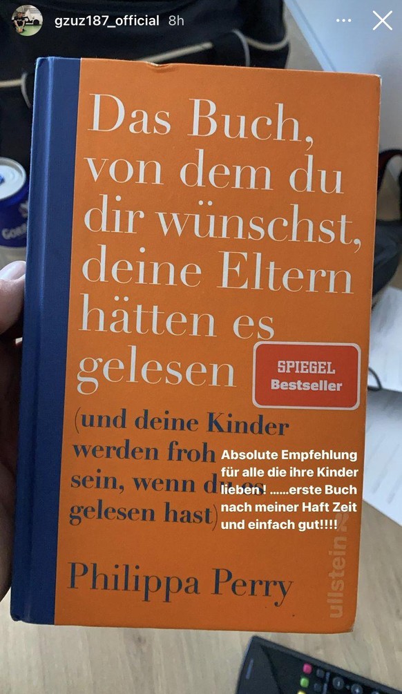 Auch eine Buchempfehlung teilte Gzuz mit seinen Fans.