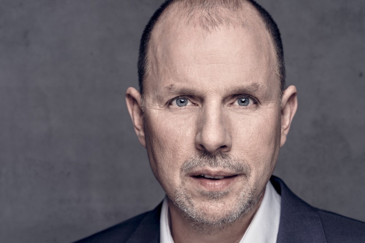 Christian Solmecke (50) hat sich als Rechtsanwalt und Partner der Kölner Medienrechtskanzlei WBS.LEGAL auf die Beratung der Internet- und IT-Branche spezialisiert. Neben seiner Tätigkeit als Rechtsanw ...