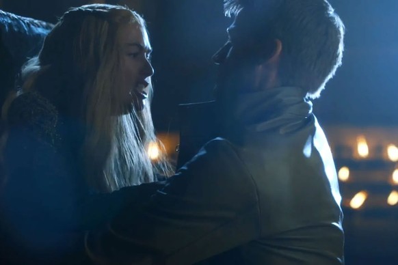Die Vergewaltigungsszene neben Joffreys Sarg zählt zu den umstrittensten "Game of Thrones"-Momenten.