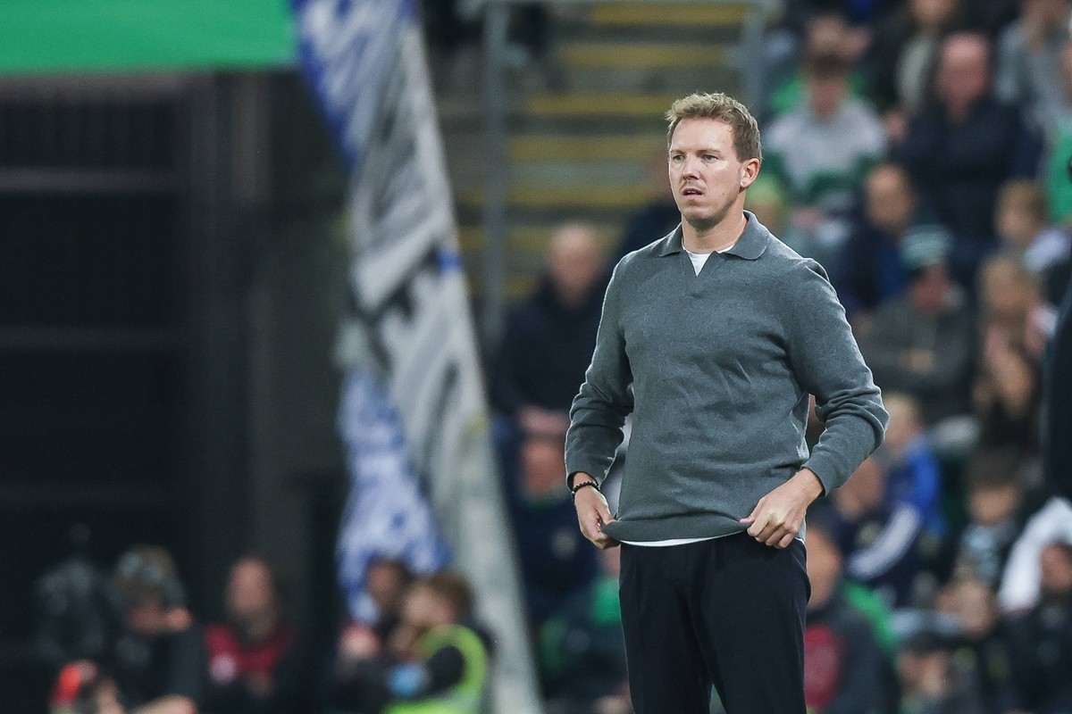 Fussball, UEFA European Qualifiers / WM Qualifikation Europa Gruppe A - 8.Spieltag Nordirland - Deutschland 13.10.2025, National Stadium at Windsor Park Julian Nagelsmann Trainer Deutschland Belfast N ...