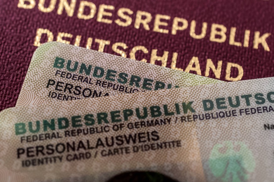 digitaler Personalausweis in Deutschland digitaler Personalausweis in Deutschland Copyright: xZoonar.com/stockfotos-mgx 19441088