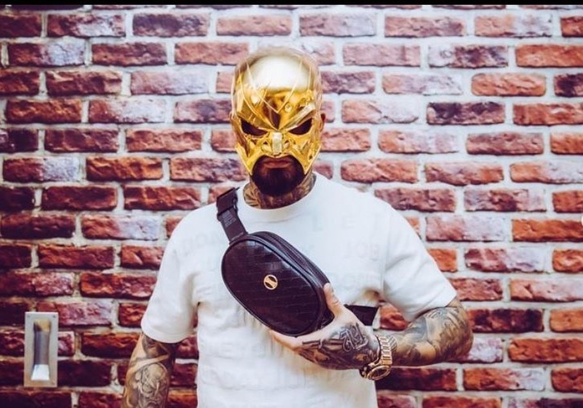 18 Karat Rapper