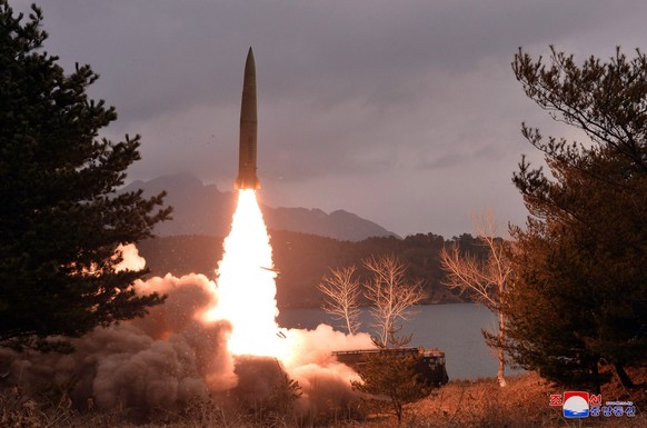 HANDOUT - 14.03.2023, Nordkorea, Jangyon: Diese von der staatlichen nordkoreanischen Nachrichtenagentur KCNA zur Verf