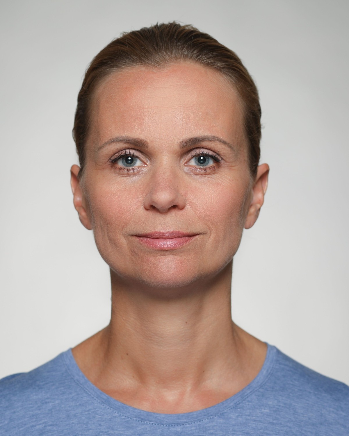 Höfliches Lächeln Frau