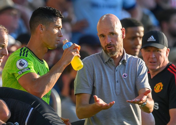 Brentford v Manchester United, ManU - Premier League - Gtech Community Stadium Manchester United Manager Erik ten Hag and Christiano Ronaldo during the Premier League match at the Gtech Community Stad ...