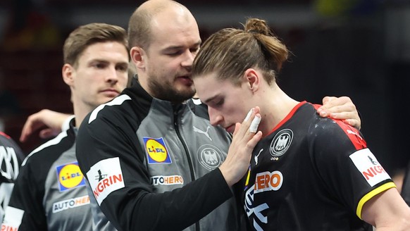 dpatopbilder - 25.01.2023, Polen, Danzig: Handball: WM, Frankreich - Deutschland, Finalrunde, Viertelfinale in der Ergo Arena, Deutschlands Paul Drux tr