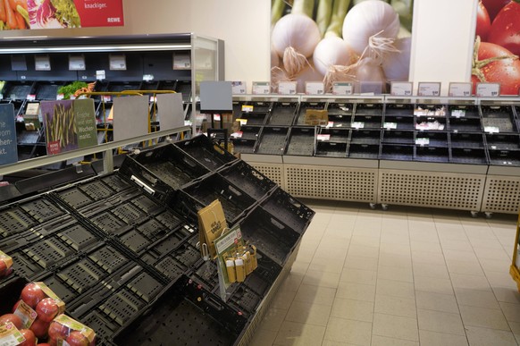 Viele Supermärkte in Berlin sind aktuell ziemlich leergehamstert.