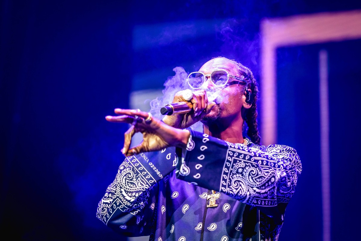 Entertainment Bilder des Tages ROTTERDAM - American rapper Snoop Dogg during a performance in Rotterdam AHOY as part of his autumn tour through Europe. ANP MARCEL KRIJGSMAN netherlands out - belgium o ...