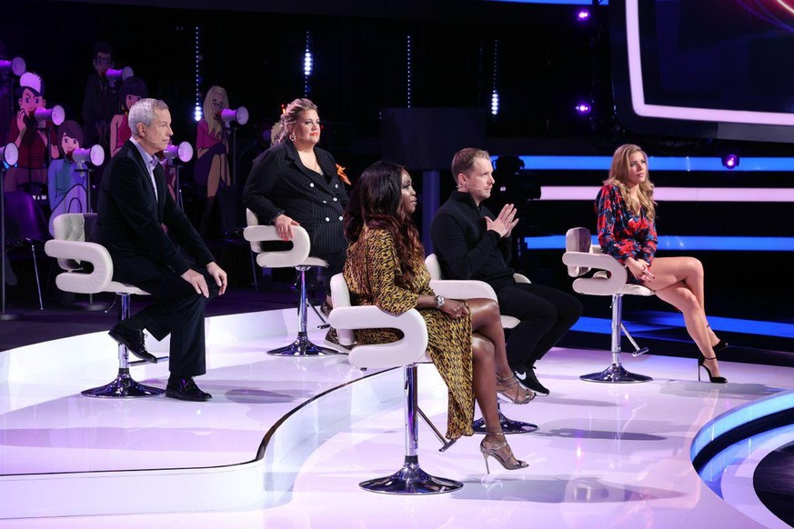 Das "I Can See Your Voice"-Rateteam war um keine steile These verlegen, von links: Thomas Hermanns, Ilka Bessin, Motsi Mabuse, Oliver Pocher und Victoria Swarovski.