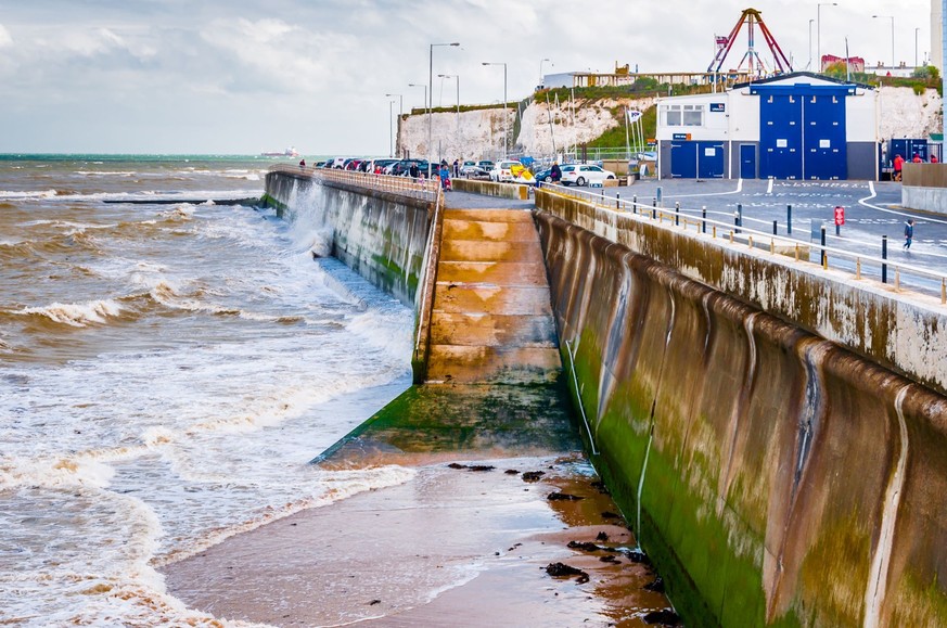 Margate beach and promenade, Margate, Kent, England, United Kingdom