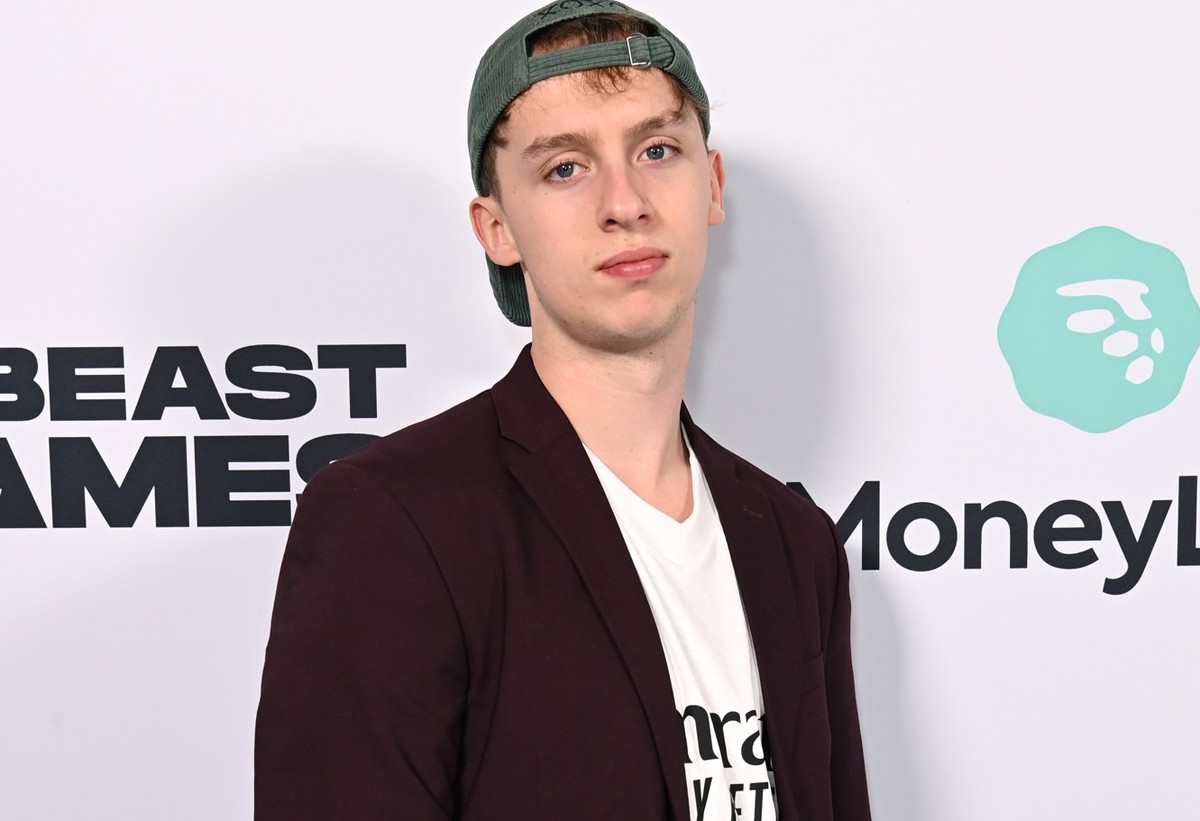 SANTA MONICA, CALIFORNIA - DECEMBER 18: Hugo Goedert attends as MrBeast celebrates the premiere of the new Prime Video Competition Series “Beast Games” at a content creator special screening on Decemb ...