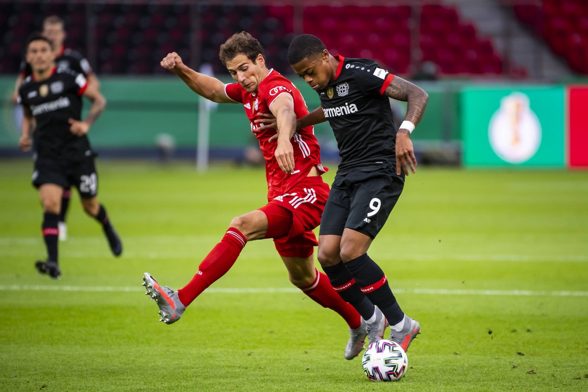 Fussball DFB Pokal Finale, Bayer 04 Leverkusen - FC Bayern Muenchen 04.07.2020, xkvx, Fussball DFB Pokal Finale, Bayer 04 Leverkusen - FC Bayern Muenchen emspor, v.l. Leon Goretzka FCB - FC Bayern Mue ...