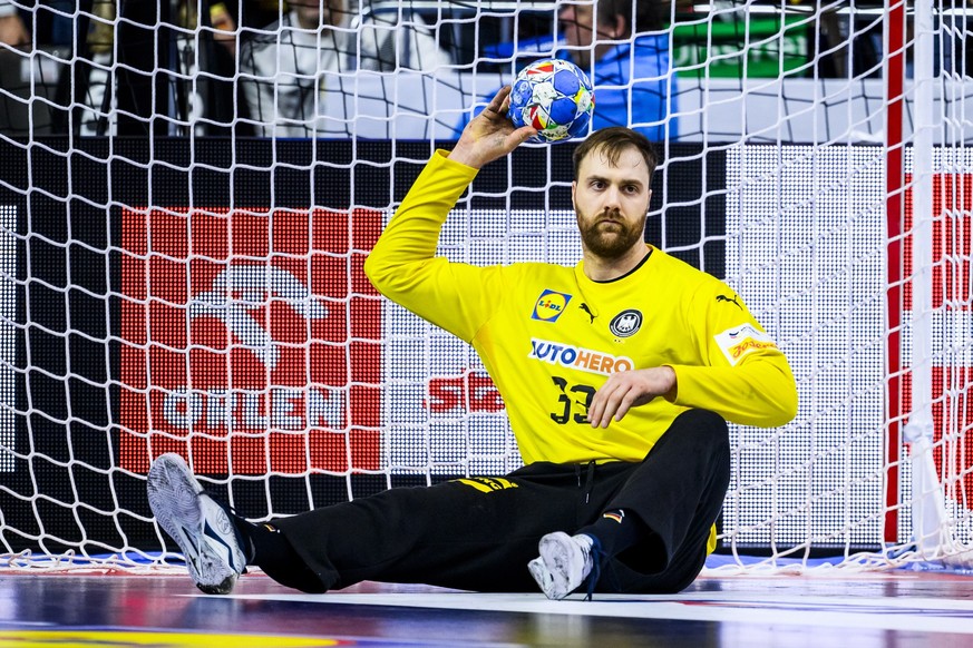 22.01.2024, Nordrhein-Westfalen, Köln: Handball: EM, Deutschland - Ungarn, Hauptrunde, Gruppe 1, 3. Spieltag, Lanxess Arena. Deutschlands Torwart Andreas Wolff in Aktion. Foto: Tom Weller/dpa +++ dpa- ...