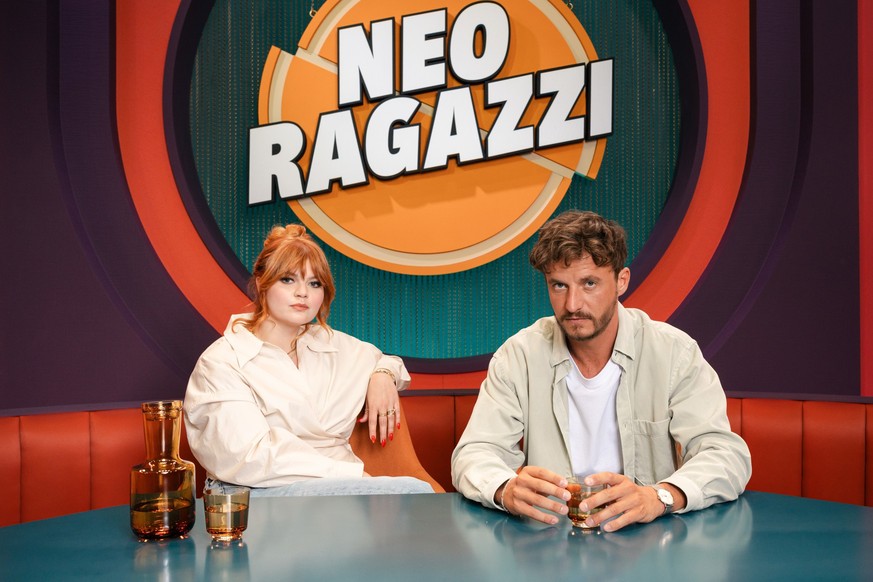 Sophie Passmann und Tommi Schmitt in ihrer ZDFneo-Sendung &quot;Neo Ragazzi&quot;