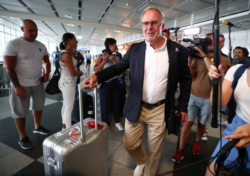 Soccer Football - Bayern Munich arrive home after International Champions Cup Soccer Series - Munich Airport, Munich, Germany - July 24, 2019 Bayern Munich&#039;s CEO Karl-Heinz Rummenigge as he arriv ...