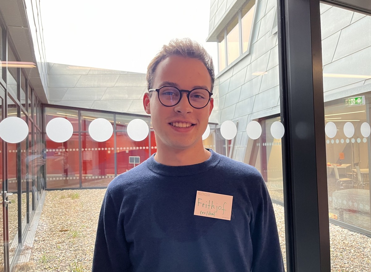 Frithjof (19) will unbedingt etwas dafür tun, um die Erderwärmung auf möglichst unter zwei Grad zu begrenzen.