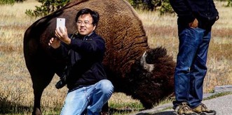 Für den perfekten Instagram-Moment zerstören diese Touristen die Natur