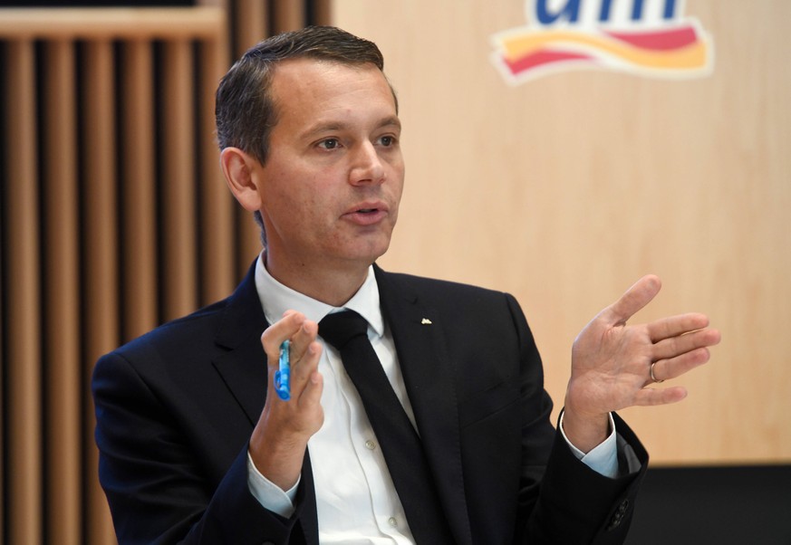 Deutschland, Karlsruhe, 24.10.2019 Jahrespressekonferenz von dm-rogerie-markt GmbH Co. KG Foto: Christoph Werner, Vorsitzender der dm-Geschaeftsfuehrung , Jahrespressekonferenz von dm-rogerie-markt Gm ...