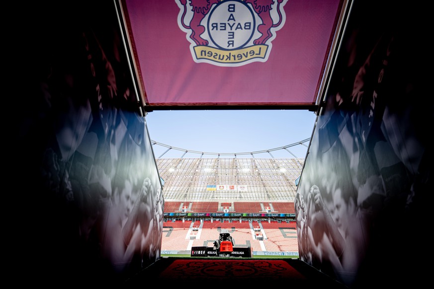 Blick in die Arena vor dem Spiel. Fussball 1. Bundesliga, 30. Spieltag: Bayer 04 Leverkusen - RB Leipzig 0:1. 17. April 2022: Leverkusen, BayArena. Foto: motivio