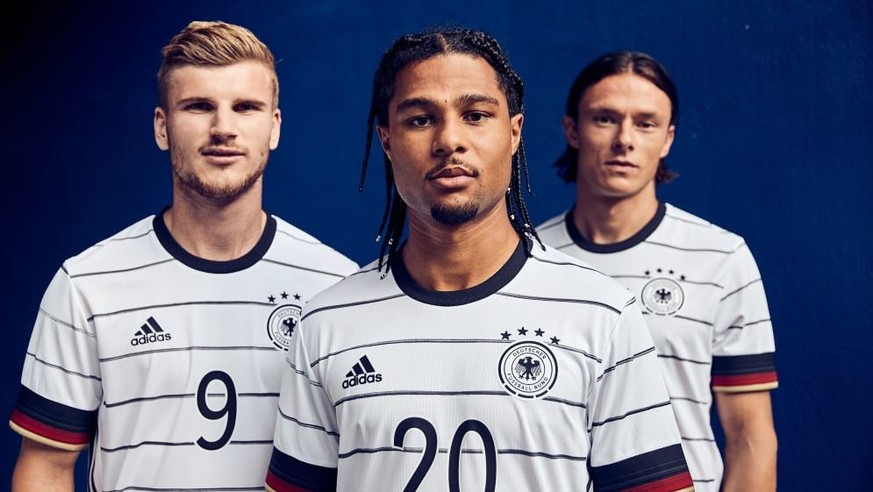 Timo Werner, Serge Gnabry und Nico Schulz (v.l.n.r.) machen eine gute Figur im neuen Trikot der Nationalmannschaft.