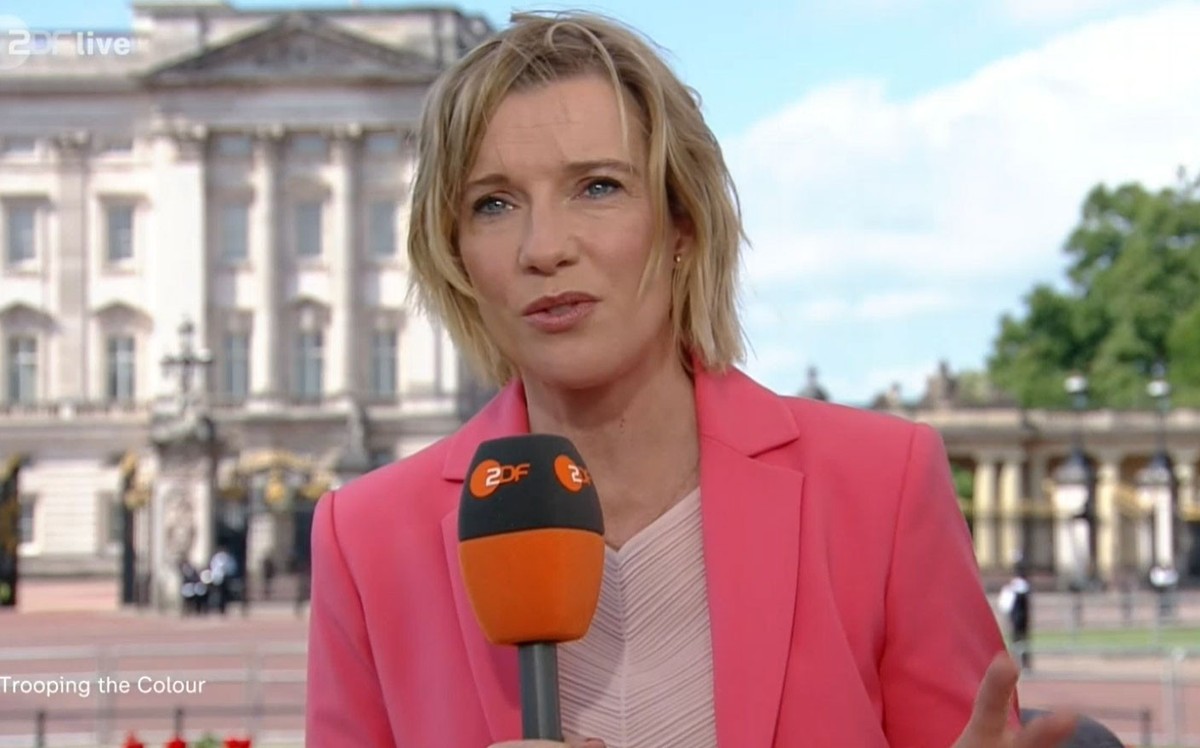 Christina von Ungern-Sternberg macht eine Ansage ans ZDF-Publikum.