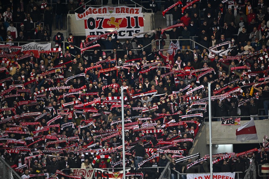 Fanblock VfB Stuttgart TSG 1899 Hoffenheim vs VfB Stuttgart 25.02.2022 DFL REGULATIONS PROHIBIT ANY USE OF PHOTOGRAPHS AS IMAGE SEQUENCES AND/OR QUASI-VIDEO TSG 1899 Hoffenheim vs VfB Stuttgart *** Fa ...