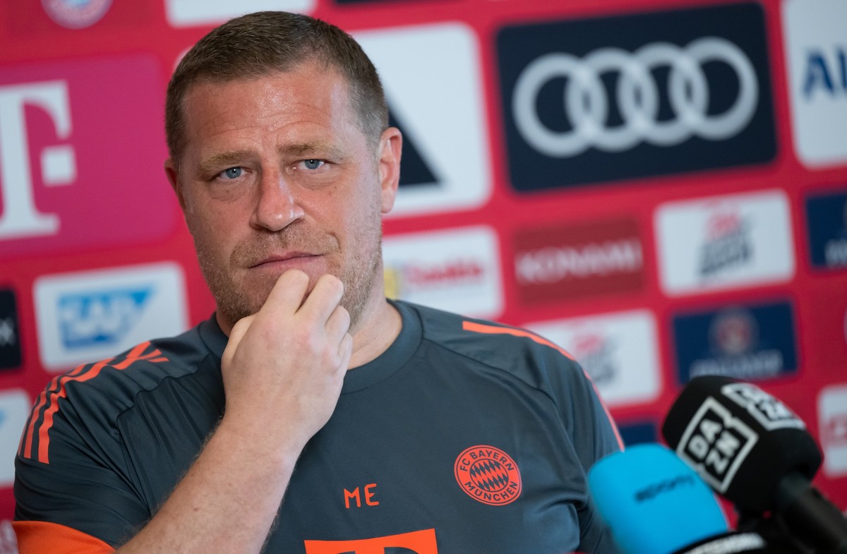 12.06.2025, USA, Orlando: Fu�ball: Club-WM, Pressetalk FC Bayern M�nchen vor dem Start der Gruppenspiele im Teamhotel �Four Seasons Resort Orlando at Walt Disney World Resort�. Sportvorstand Max Eberl ...