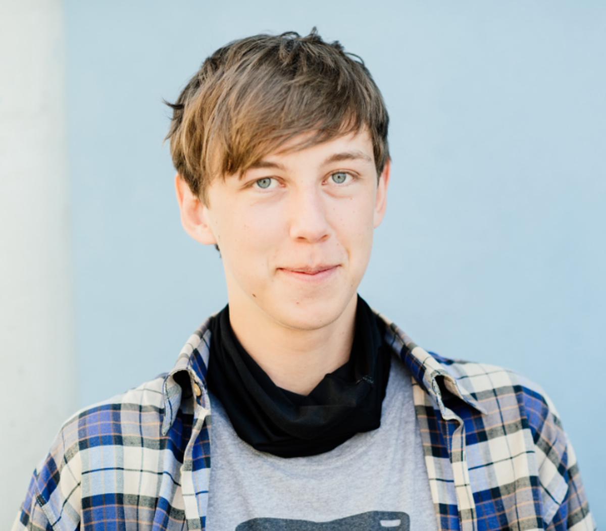 Jonathan Auer (23) ist bei Fridays for Future für Kampagnen- und Öffentlichkeitsarbeit zuständig.