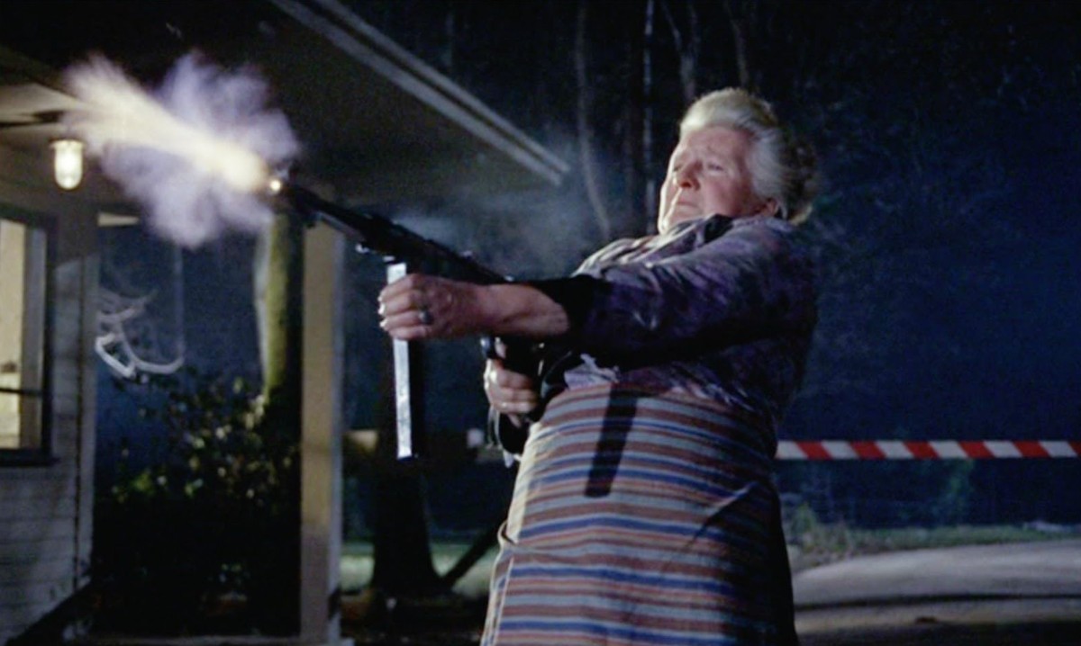 Der Film gilt aus mehreren Gründen als legendärer Teil der Kultreihe.