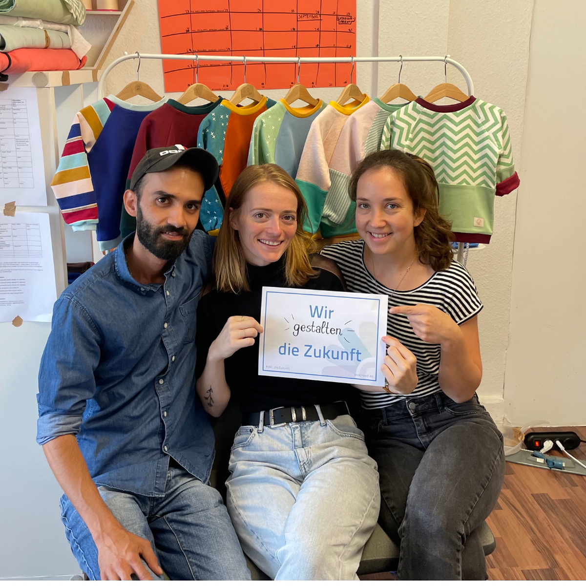 Das Oktopulli-Team: Fahim, Nancy und Carla.
