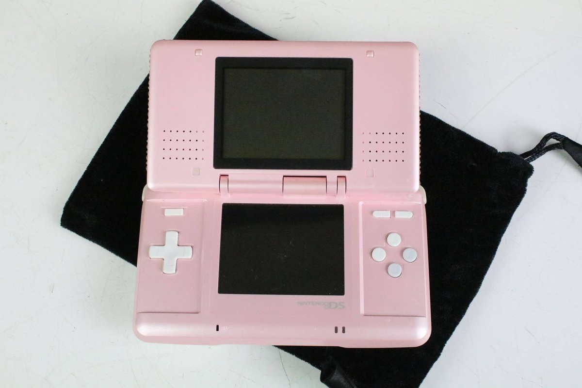 World s most expensive Nintendo DS expected to fetch �18,000 at auction Story from Jam Press Most Expensive Nintendo Pictured: The diamond-covered Nintendo DS. World s most expensive Nintendo DS expec ...