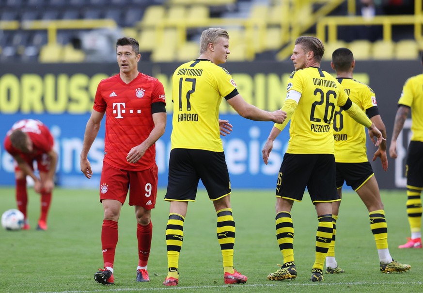 LEWANDOWSKI, Bayern und HAALAND, PISZCZEK, BVB rechts Sport: Fussball: 1. Bundesliga: Saison 19/20: 28. Spieltag, 26.05.2020, BVB,Borussia Dortmund - FC Bayern München, Foto: Jürgen Fromme/firosportph ...