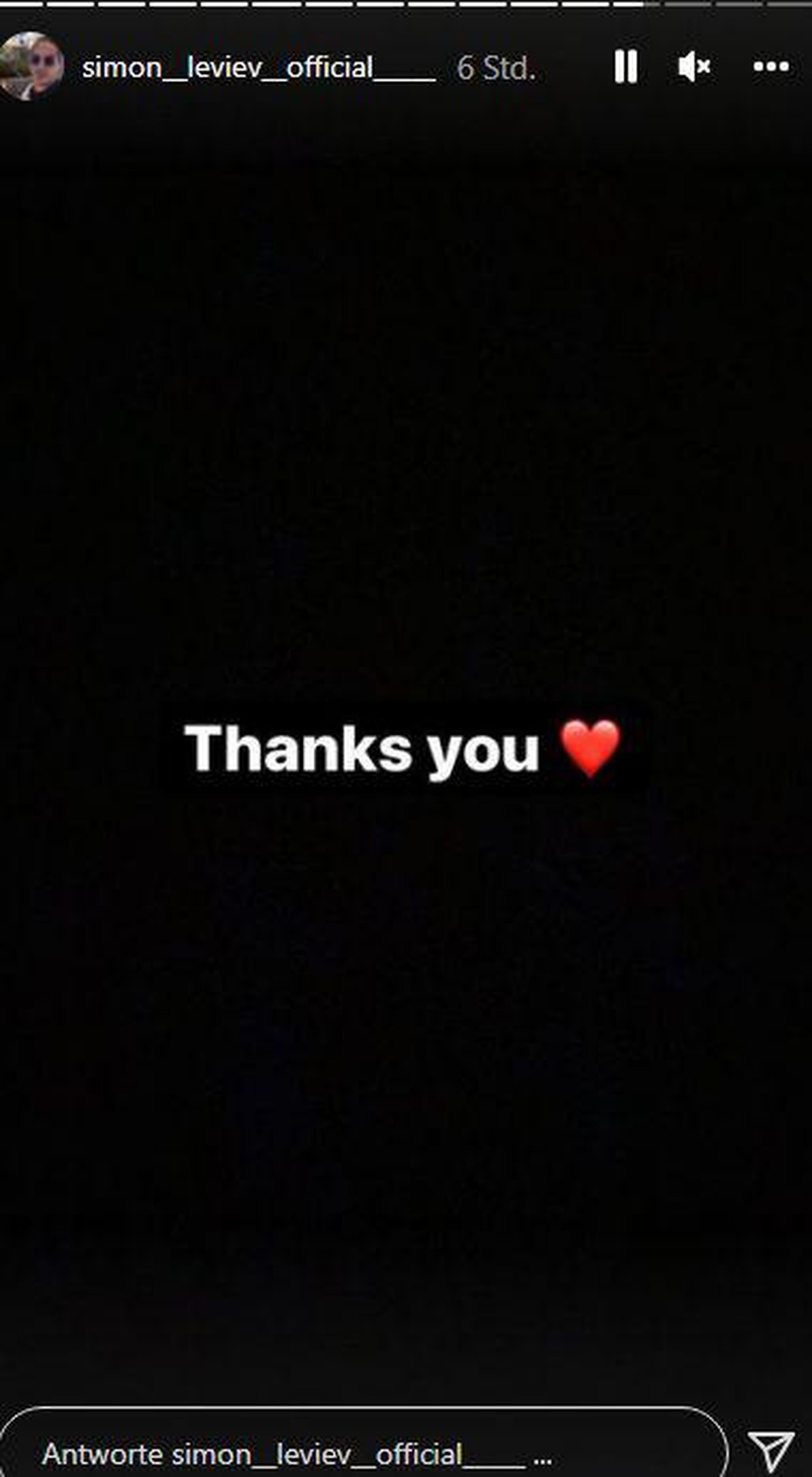 Simon Leviev kehrte zu Instagram zurück.